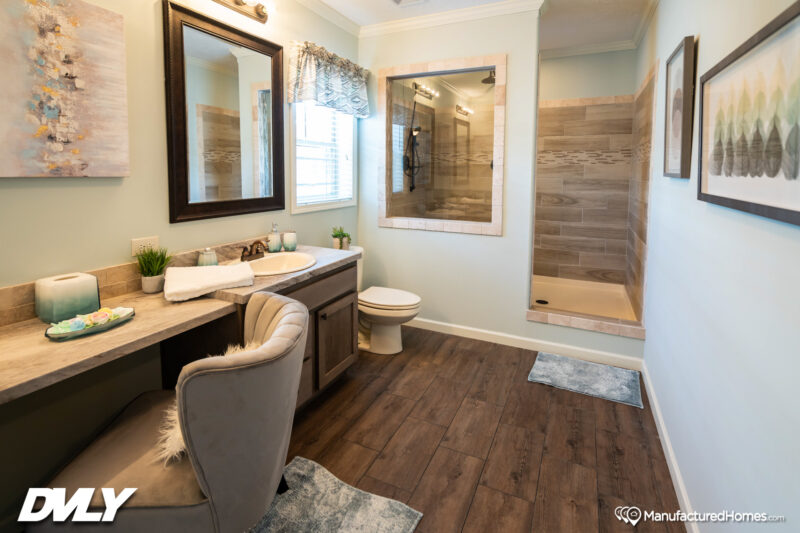 DV-RobinsNest-Bath-3