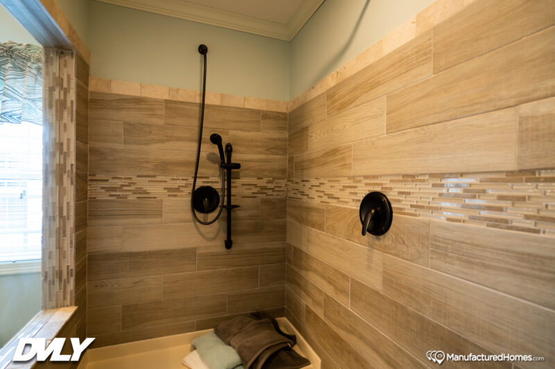 DV-RobinsNest-Bath-4