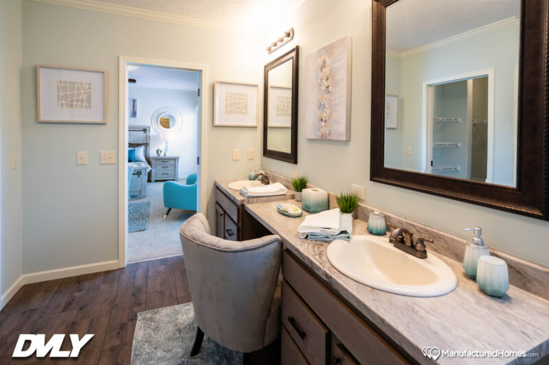 DV-RobinsNest-Bath-5